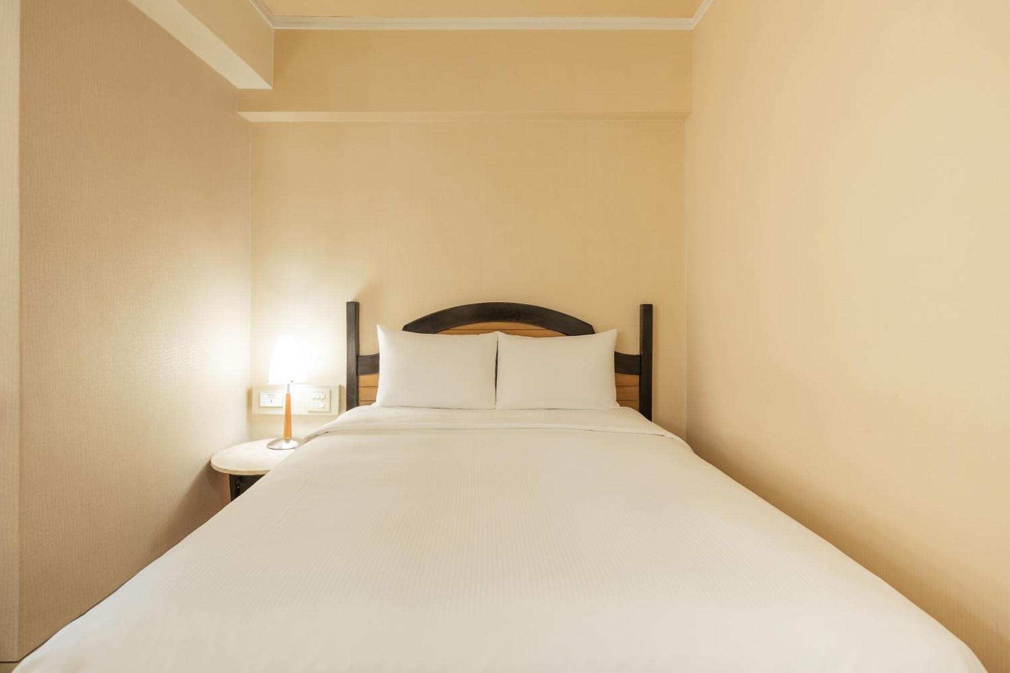 גאושיונג Kindness Hotel Weiwuying חדר תמונה